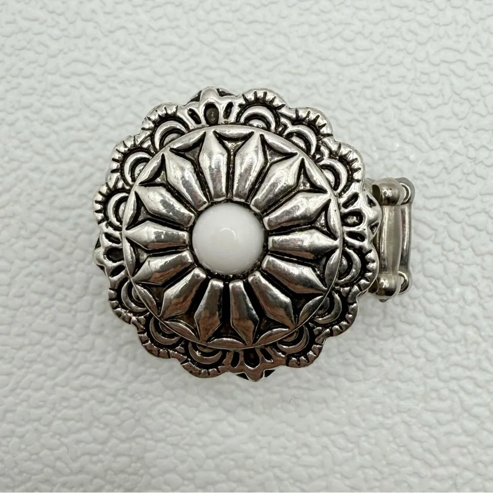 Silver Floral White Bead Stretch Ring | Nickel Free Statement Ring